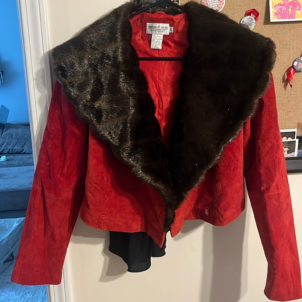 Suede cropped leather lined jacket with faux fur trim